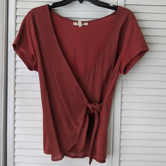 Perouges Wrap Top - Picture 4 of 4